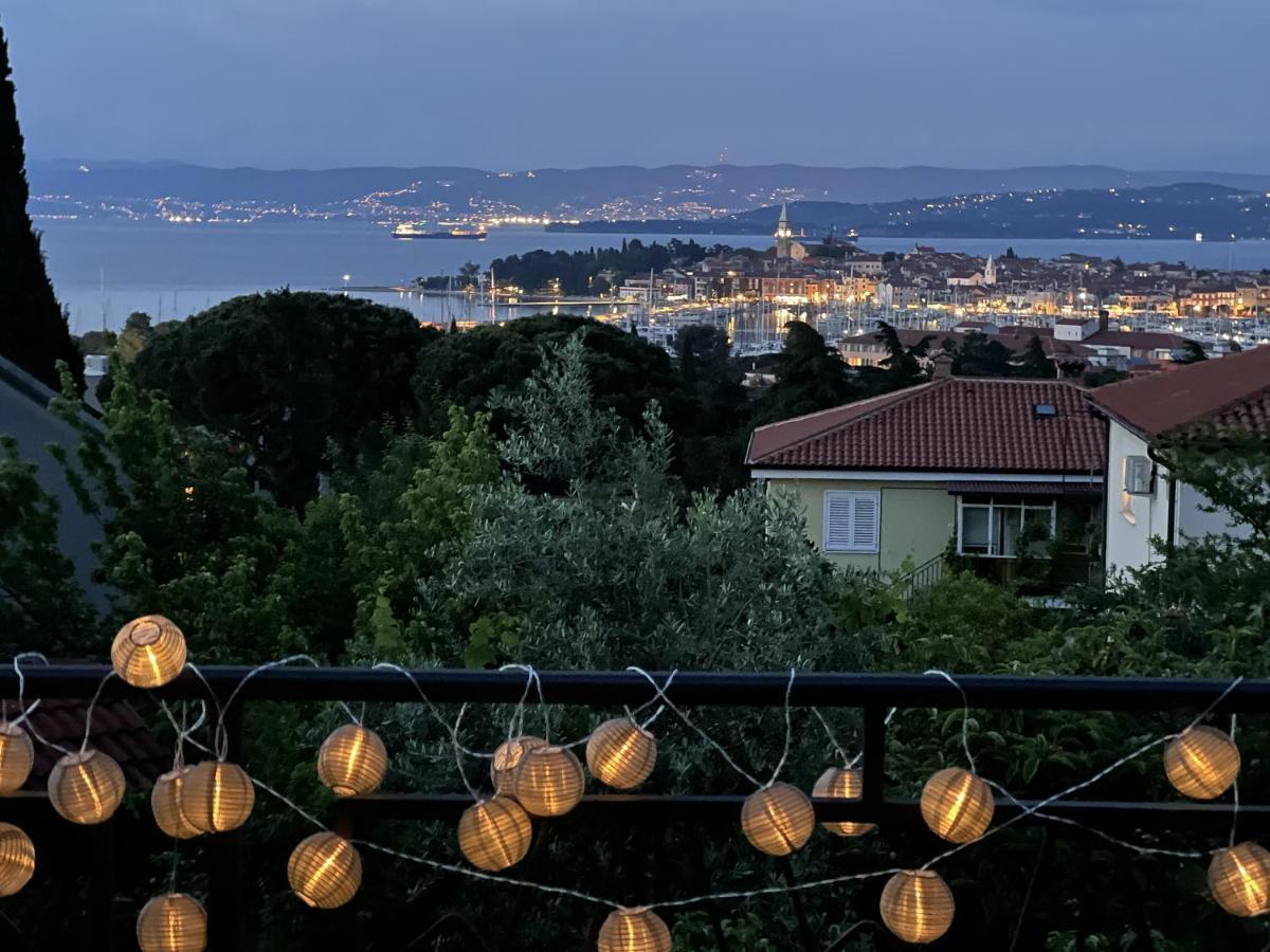 Magnolia Apartments Izola Esterno foto